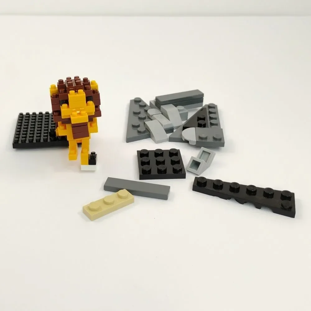 Lego Pieces Lion
